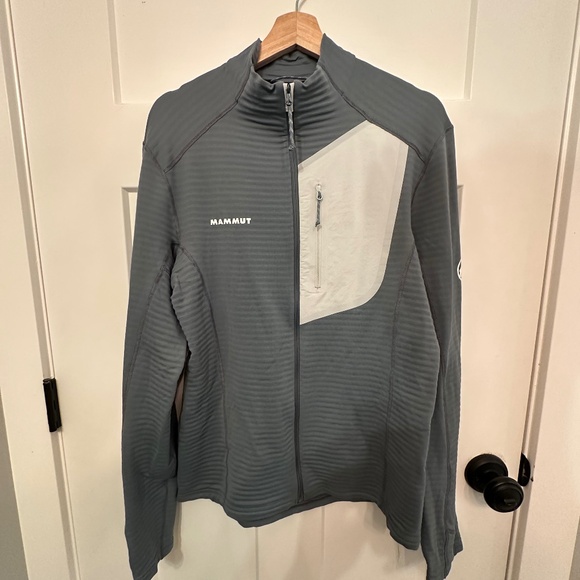 Mammut Taiss Light Mid Insulating Jacket - Picture 1 of 3